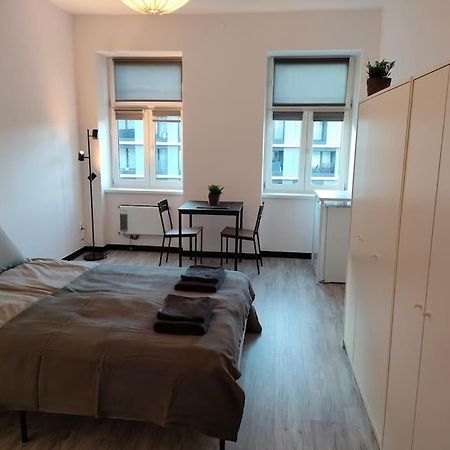 Cozy Room - 10 Min.From Rynek Wrocław Exteriör bild